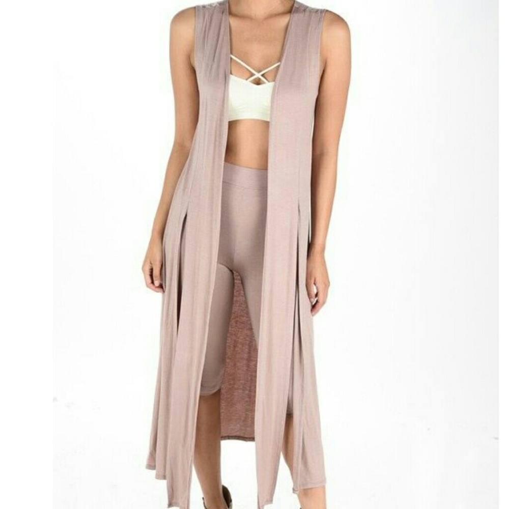 Nude Capri Set